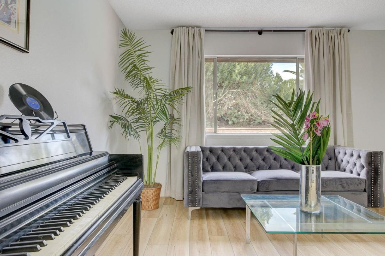 Resort Style 4 Bedroom House With Pool Minutes From Strip Las Vegas Eksteriør billede